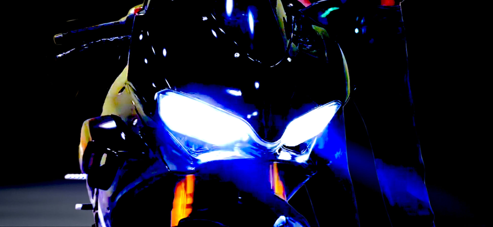 SV778 TCS Super Veneno - Epic Motorcycles