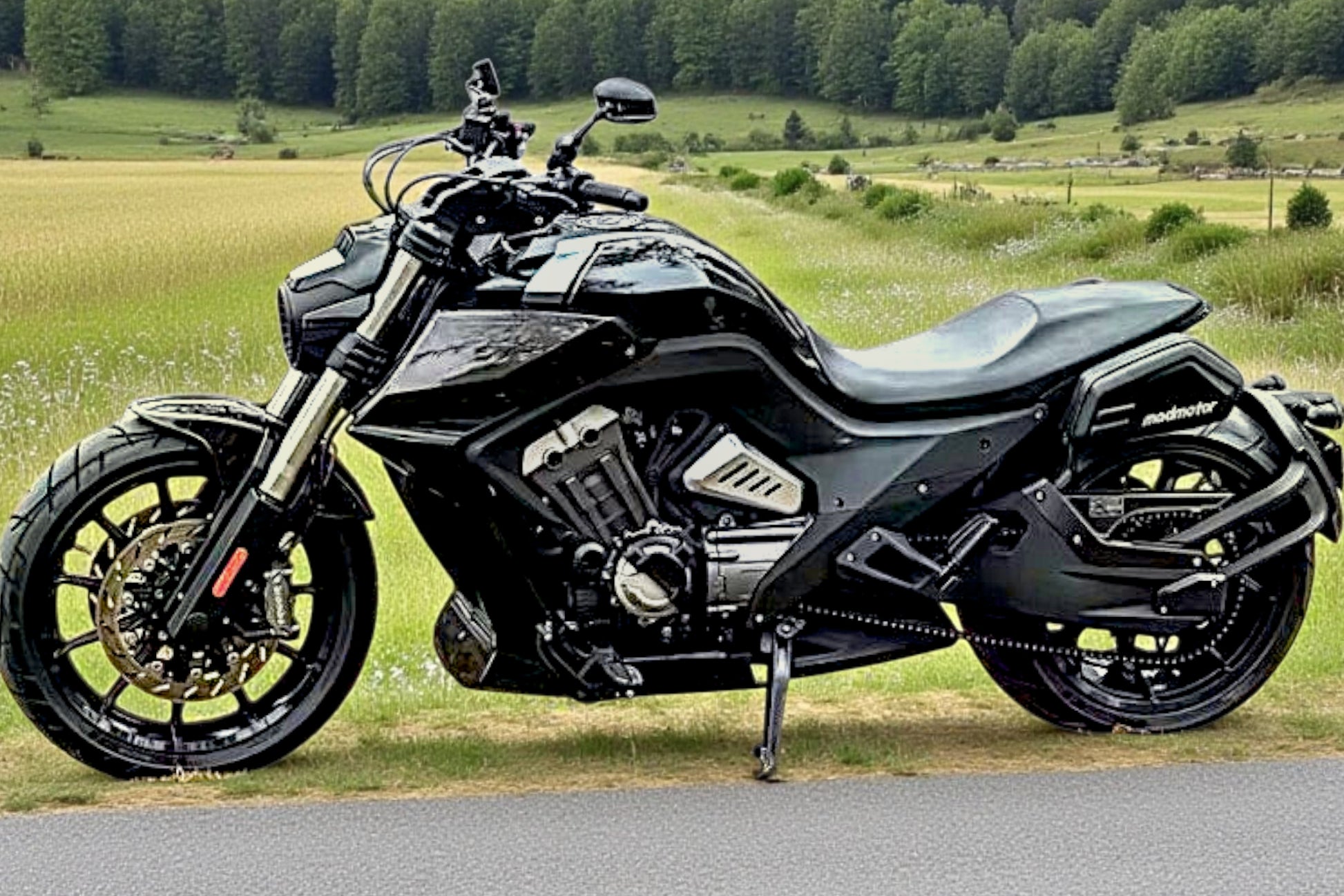 2026 L7 DEFIANCE - Epic Motorcycles