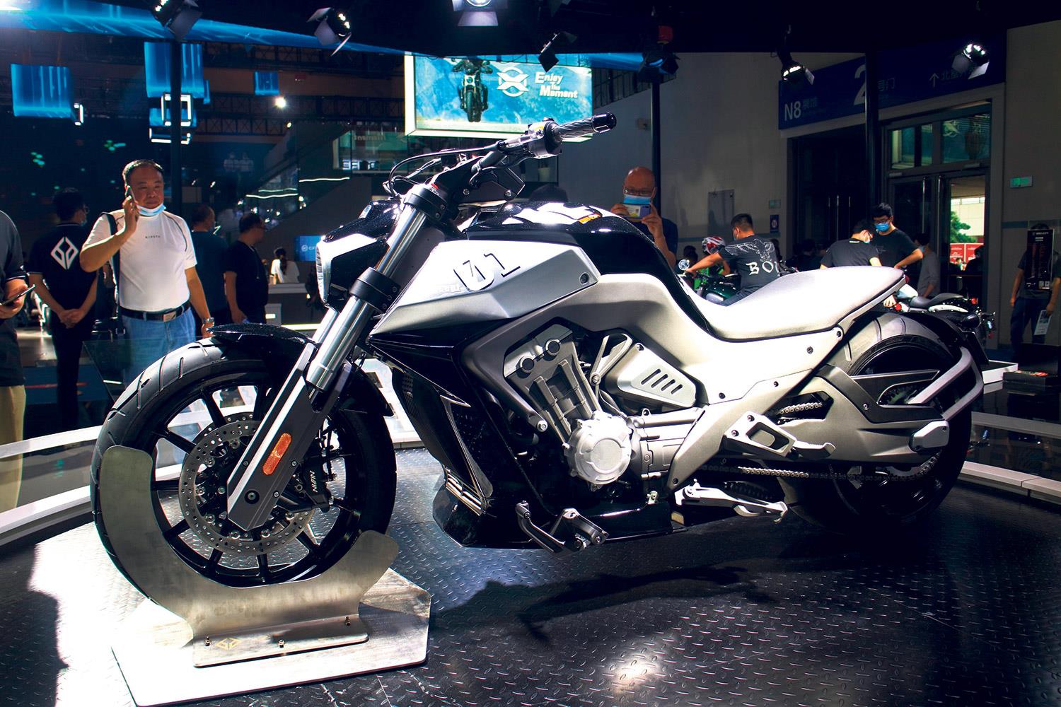 2026 L7 DEFIANCE - Epic Motorcycles