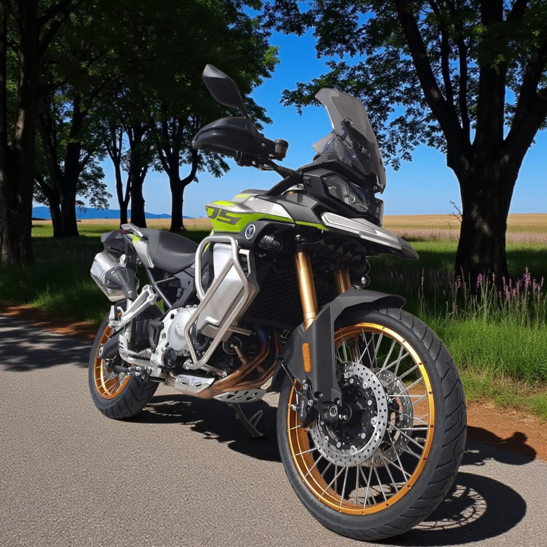 DS900X - Full Size Adventure Motorcycle - Epic Motorcycles