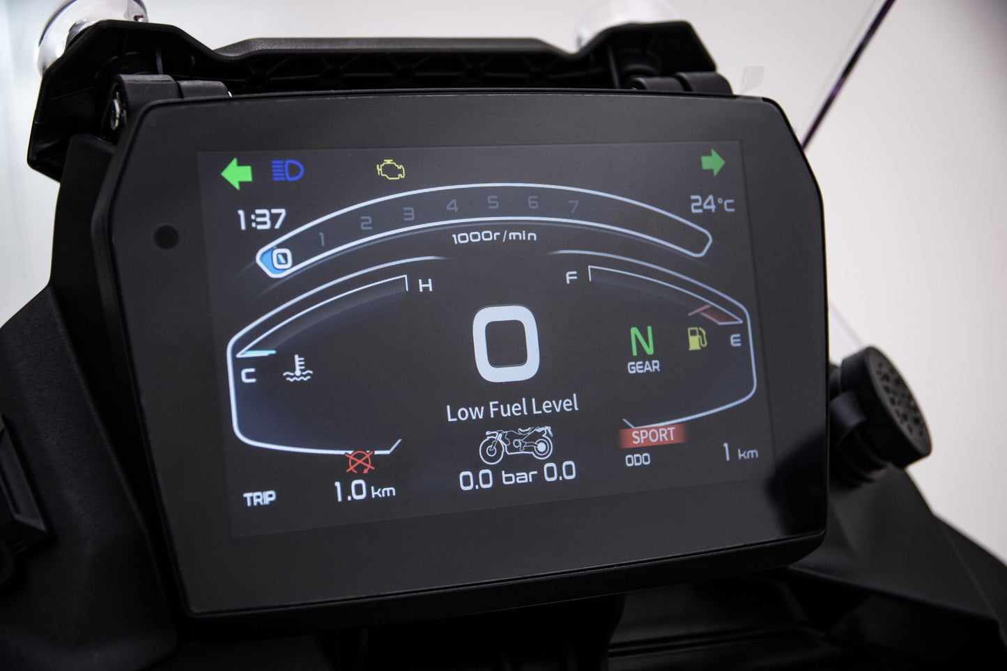 DS 900 X DARK KNIGHT - Epic Motorcycles